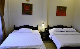 Hue Nino Hotel